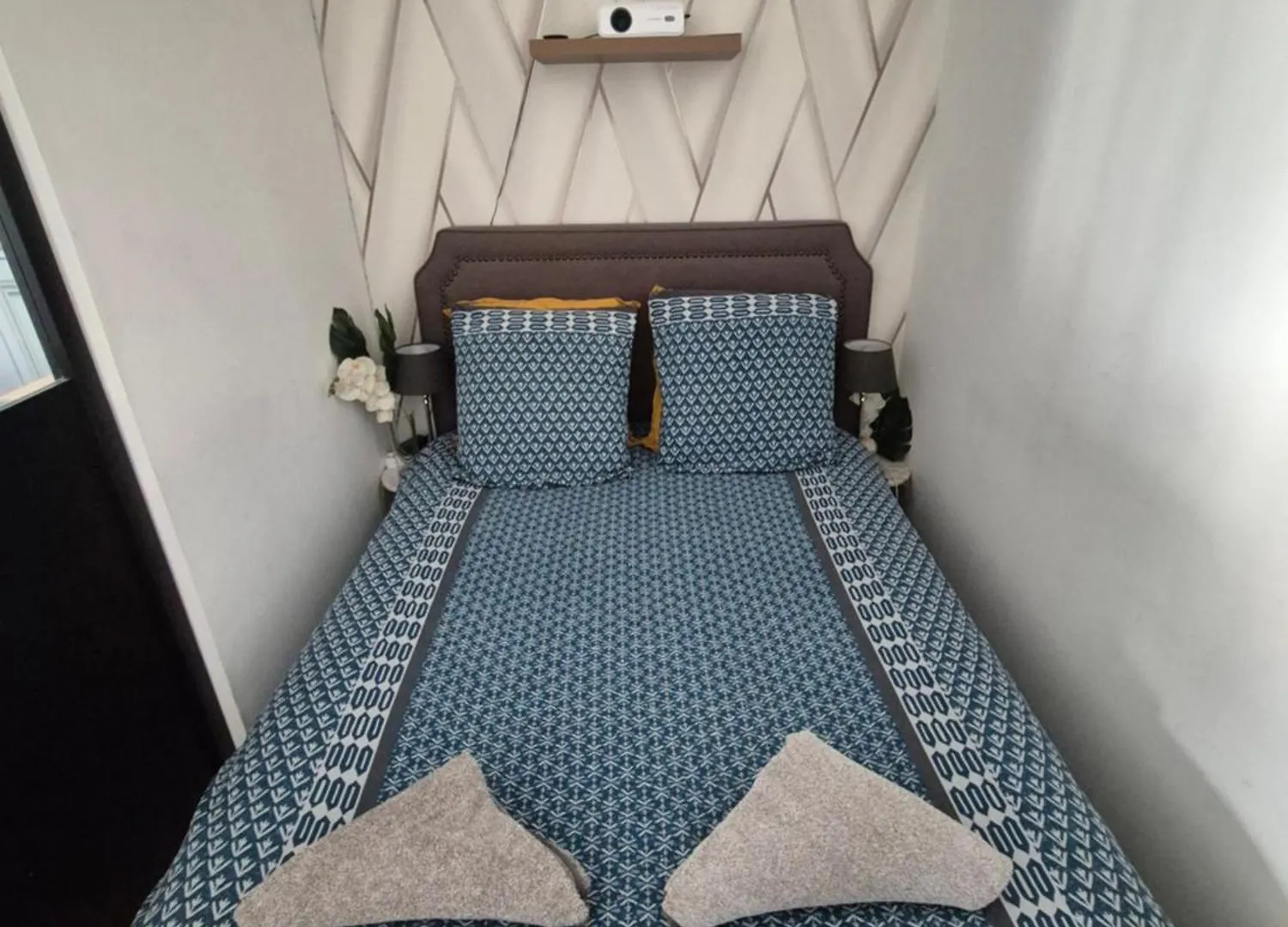 Le Nid Douillet Calme Proche Du Centre Parking Video Projecteur Apartment Brest
