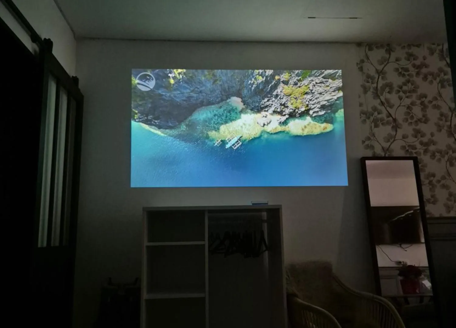 Le Nid Douillet Calme Proche Du Centre Parking Video Projecteur Apartment Brest